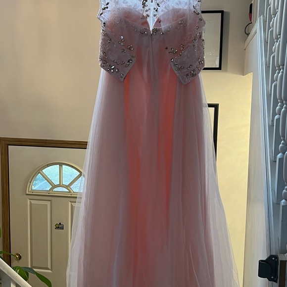 Only wore once - Picture 1 of 6